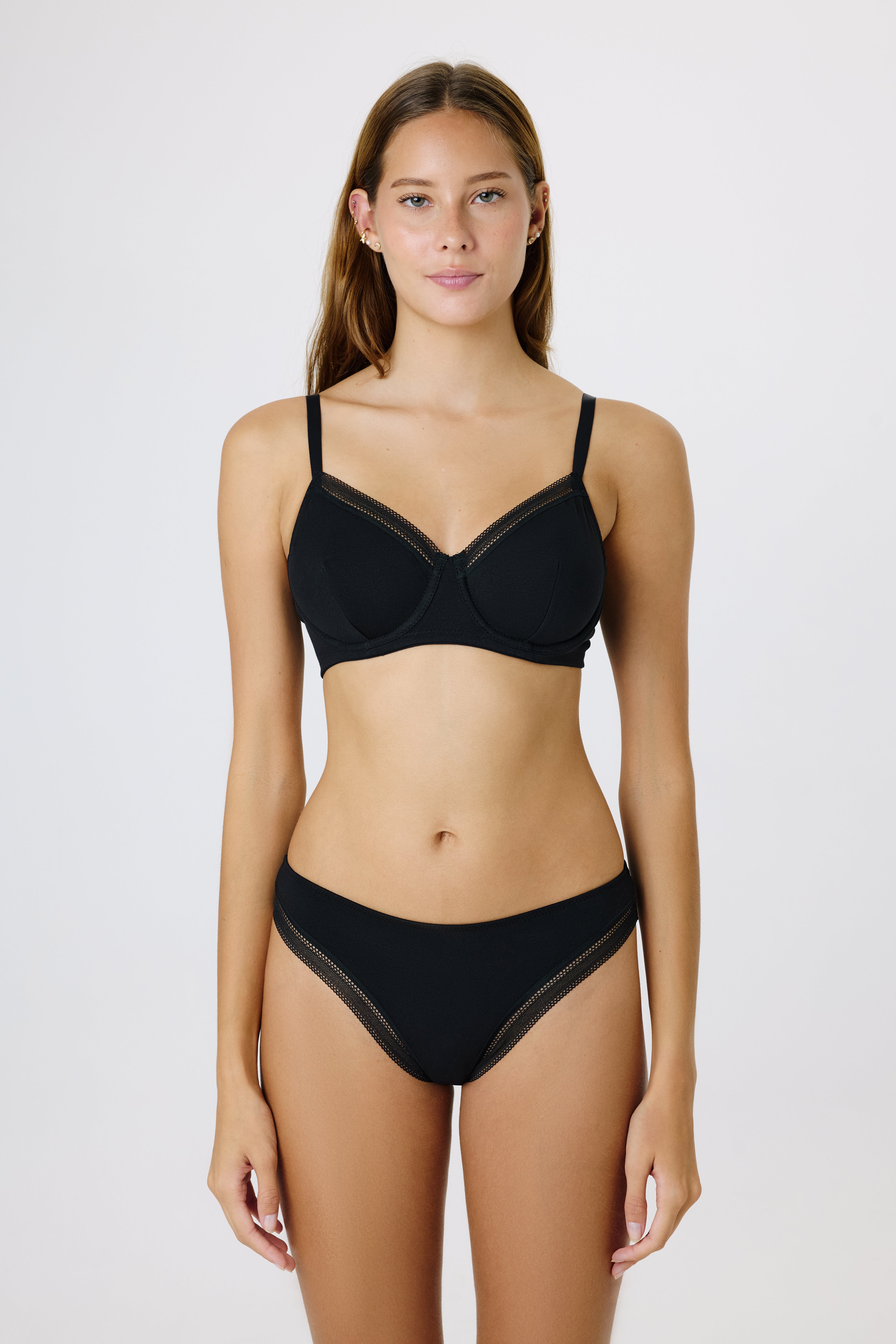Signature Cotton Cheeky Brief | Black