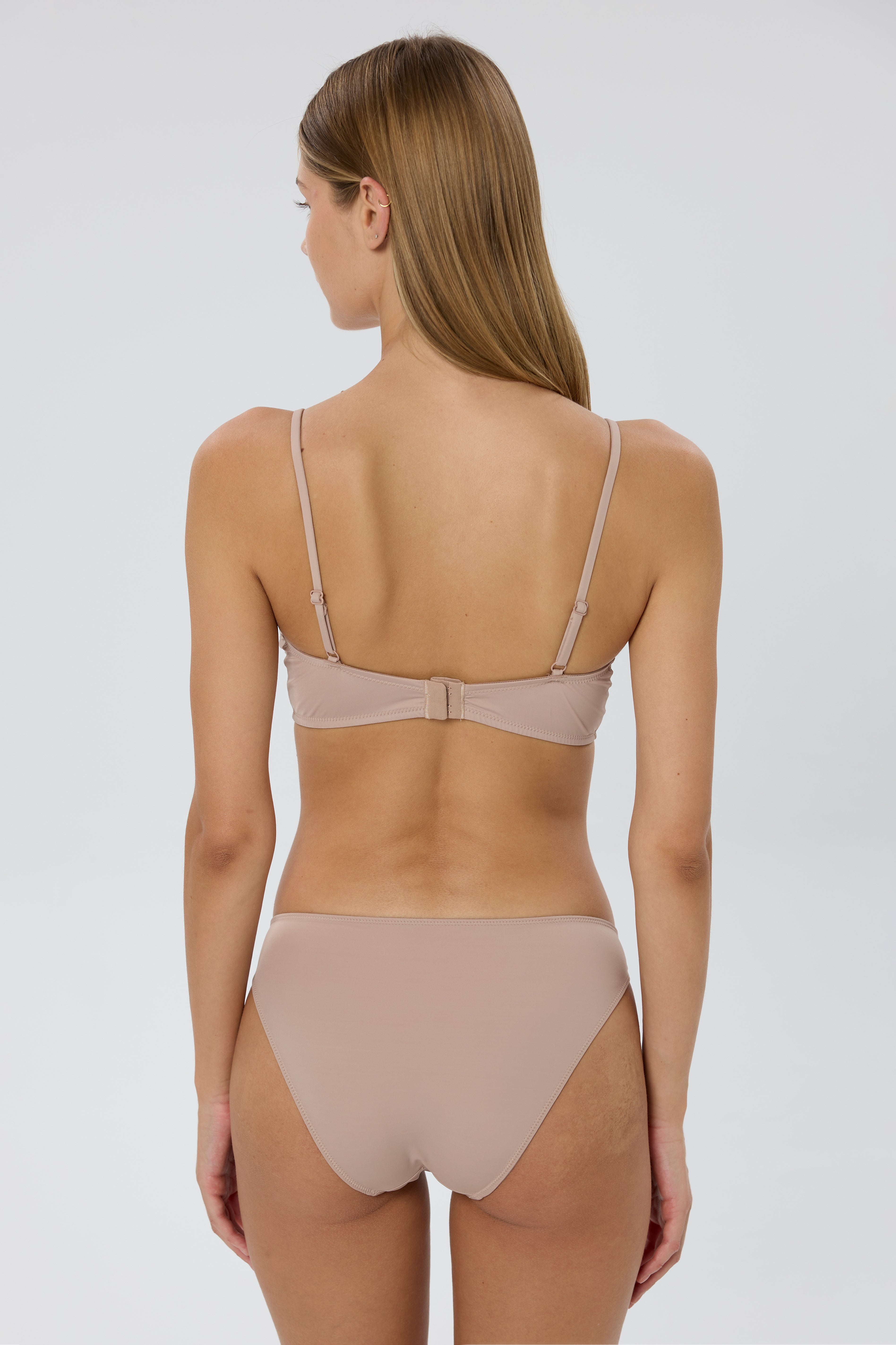 Nano Minimal Brief | Nude