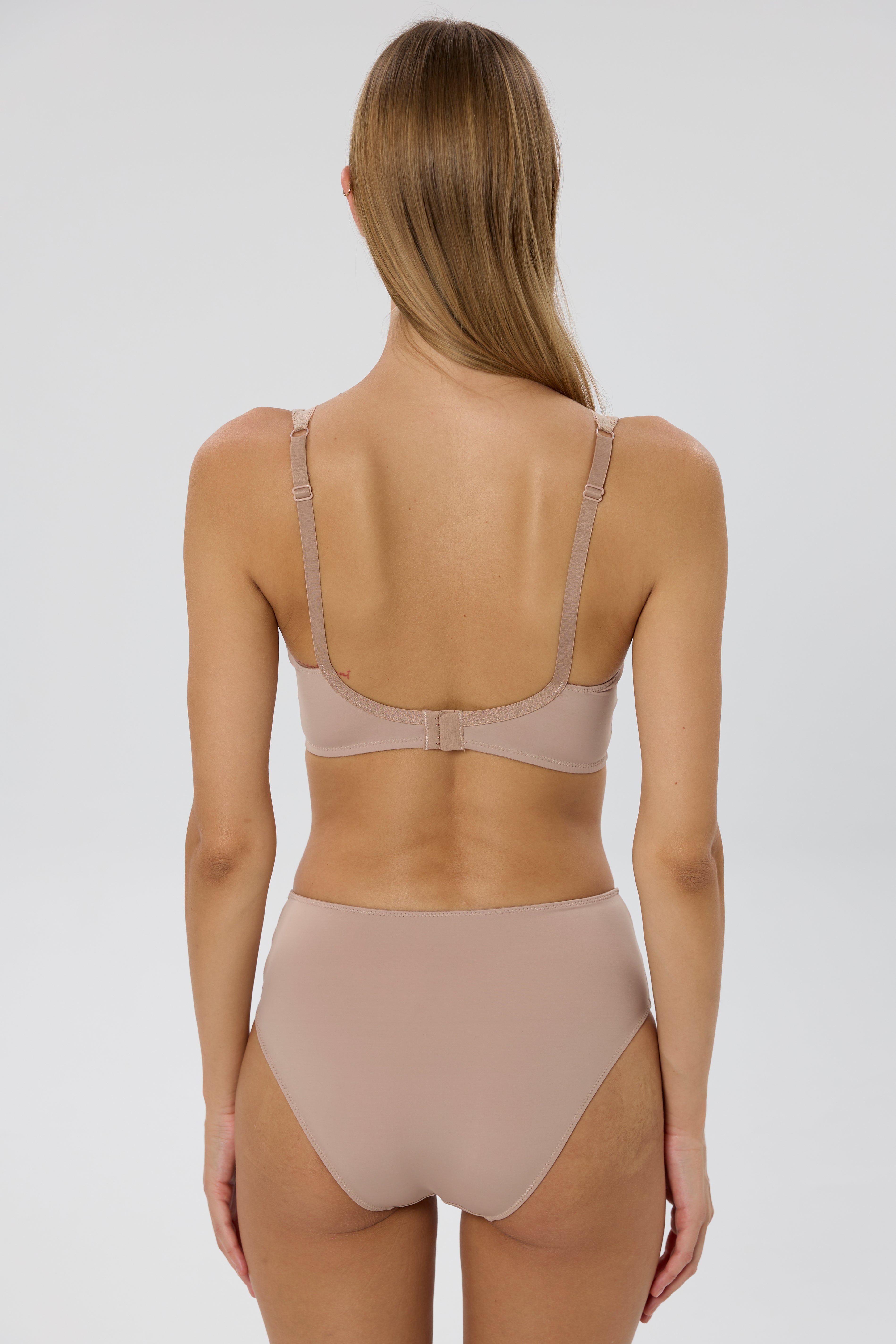 Nano Soft Cup Plunge Bra | Nude